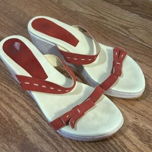 Very cute sandals- wore once